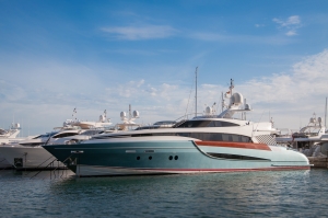 How to Find the Best Yacht Rental in Miami Beach